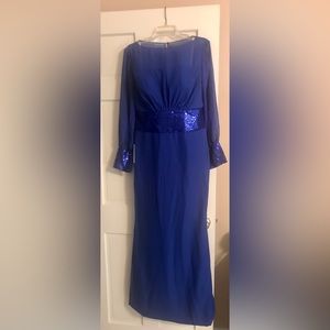 Never worn beautiful floor length gown